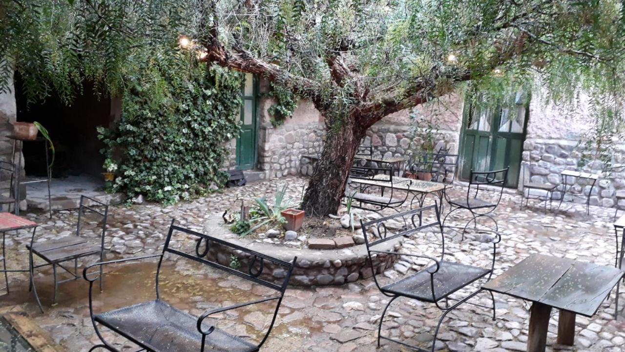Casa De La Flia. Sanchez Bed & Breakfast Humahuaca Eksteriør bilde