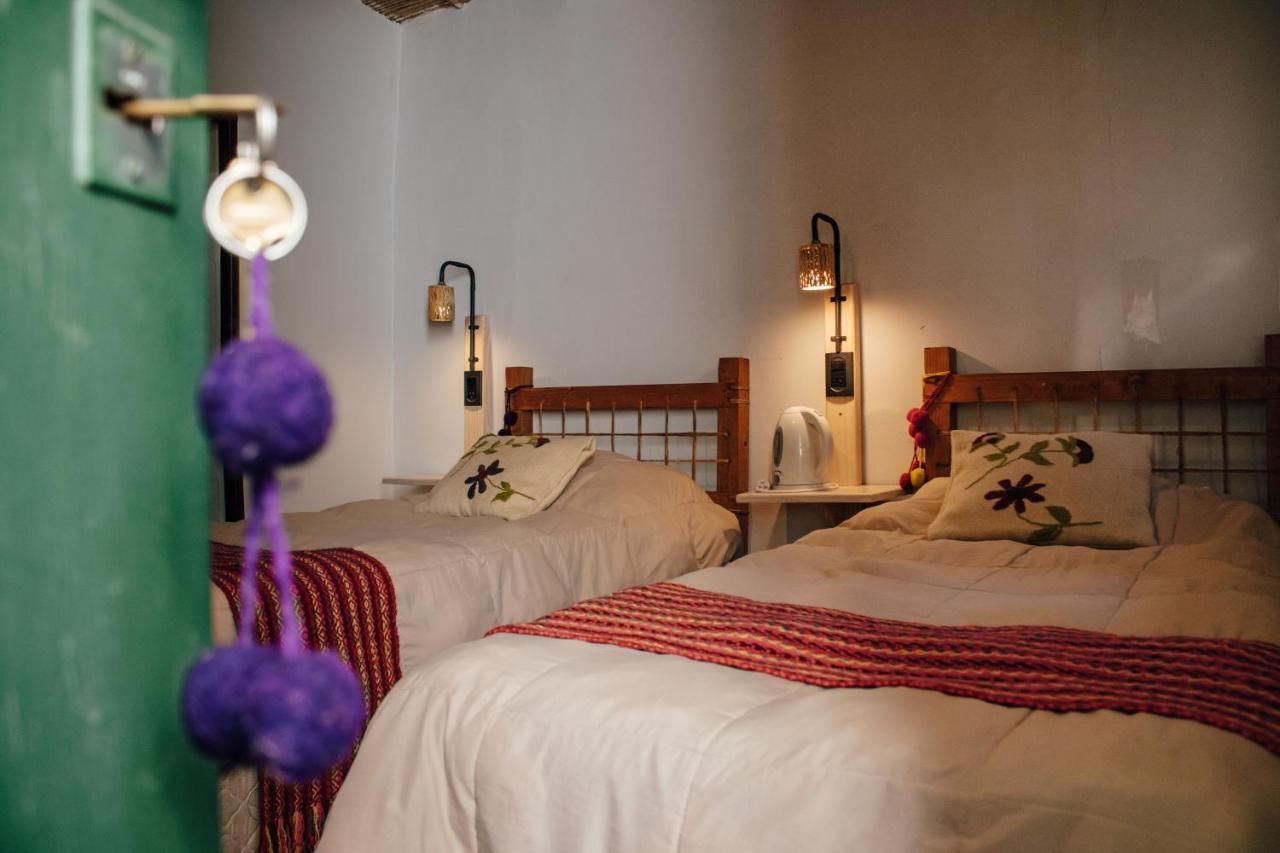 Casa De La Flia. Sanchez Bed & Breakfast Humahuaca Eksteriør bilde